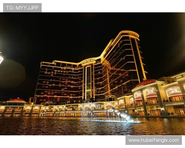 澳门带皇冠的大楼周边配套设施详解，方便游客与商务人士的多样需求